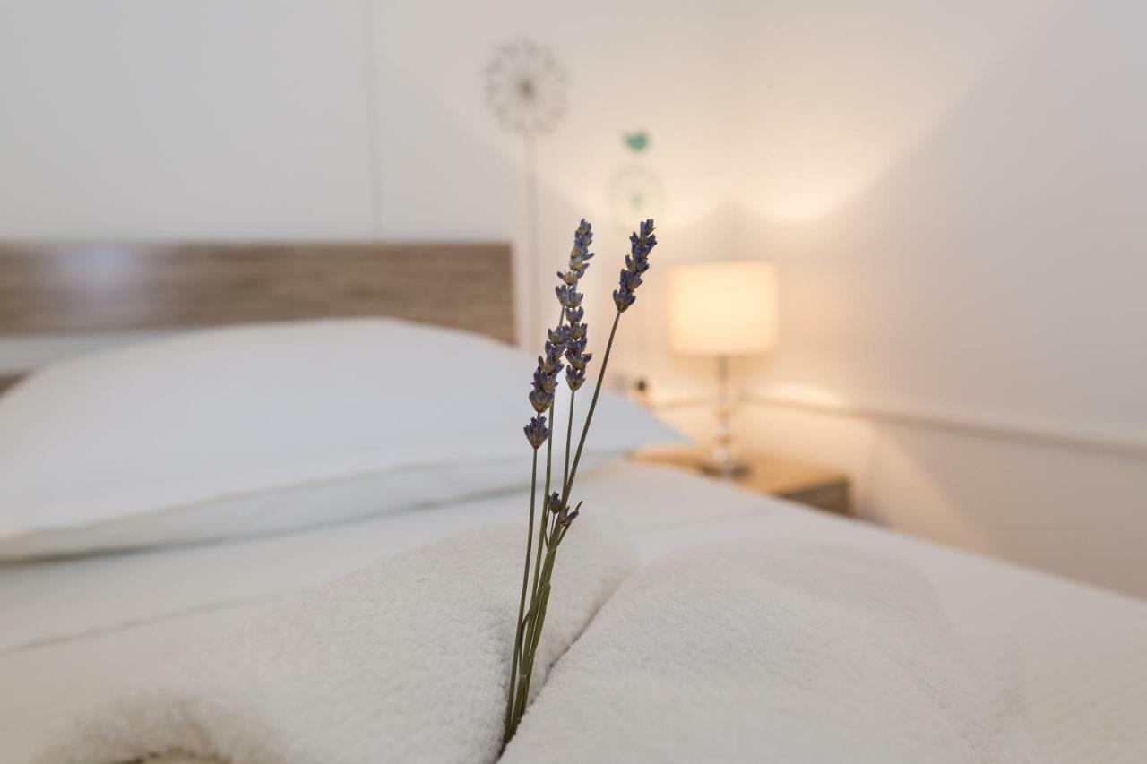 Cozy Apartment Josipa Privlaka  Extérieur photo
